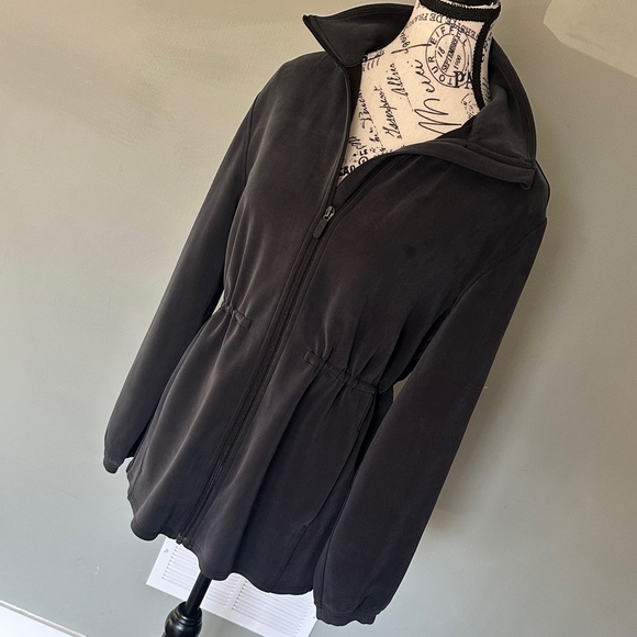 lululemon athletica Jackets & Blazers - Softstreme Cinch-Waist Full-Zip Jacket Lululemon Small